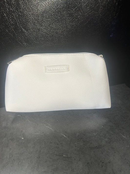 White tote