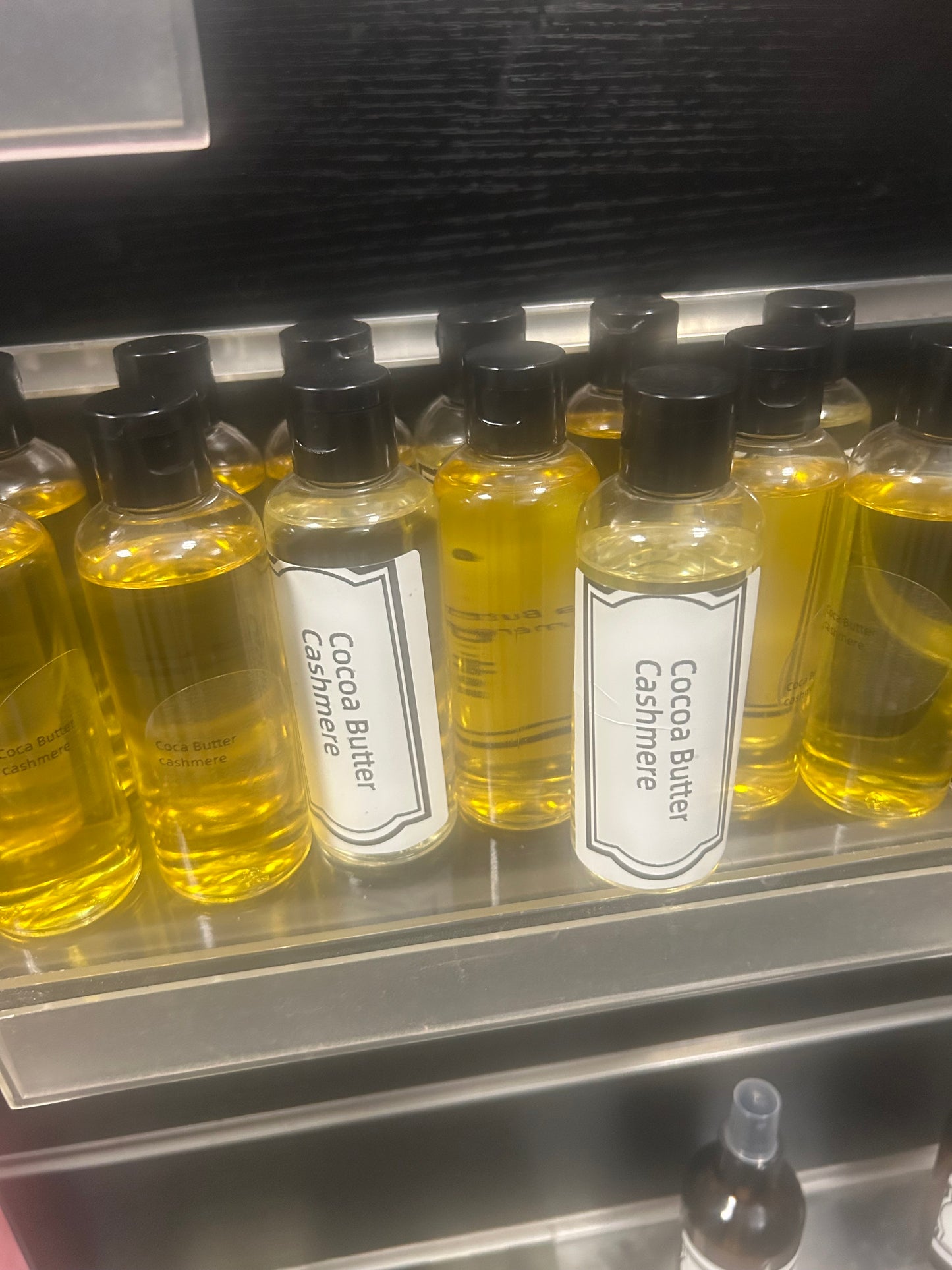 Cocoa butter cashmere body oil