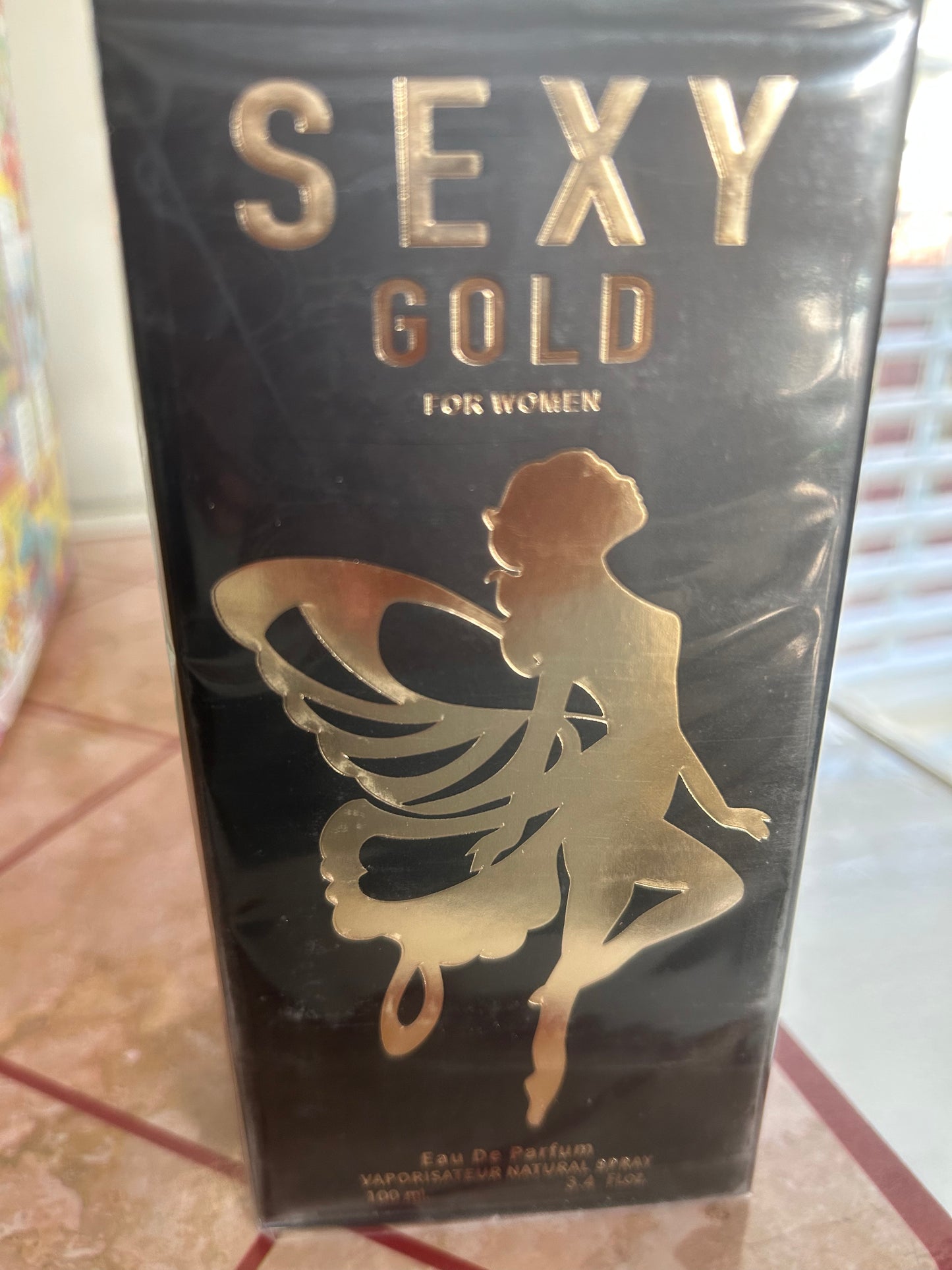 Sexy gold for women ￼